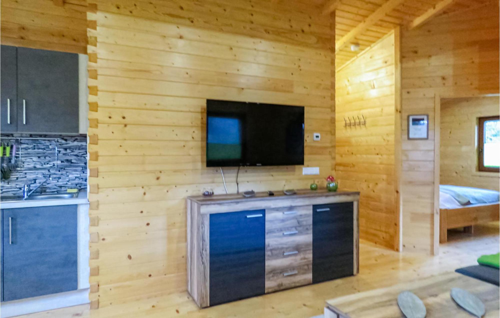 Lovely Home In Merzalben With Wifi Ngoại thất bức ảnh